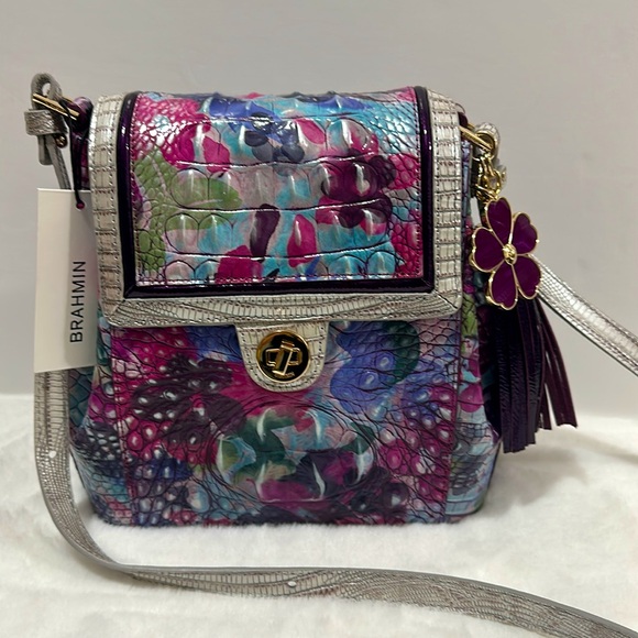 Brahmin Margo crossb and Hannah wallet in lavender blossoming - Picture 3 of 15